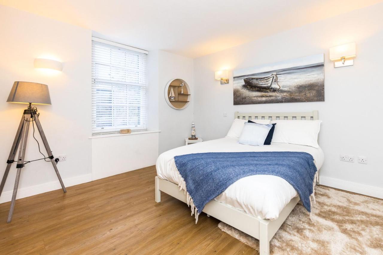 Luxury Modern 3 Bedroom Apartment In City Centre Edinburgh Exterior photo